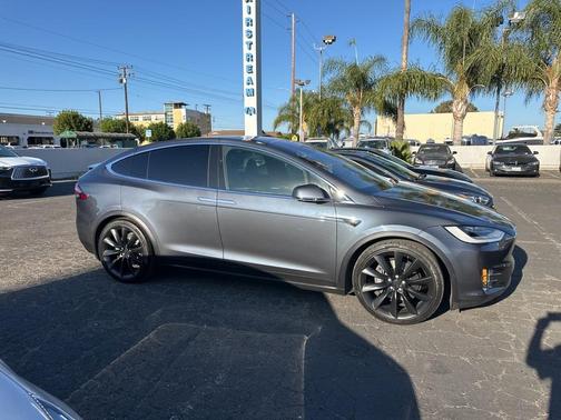 2020 Tesla Model X Long Range