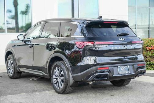 2025 INFINITI QX60 Pure