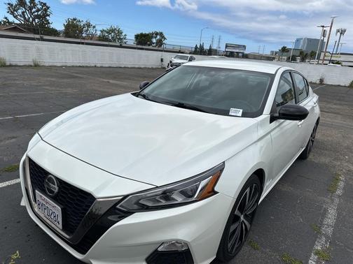 2021 Nissan Altima 2.5 SR