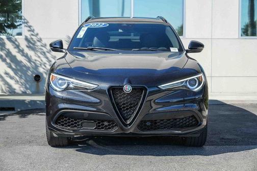 2022 Alfa Romeo Stelvio Veloce