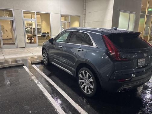 2019 Cadillac XT4 Premium Luxury