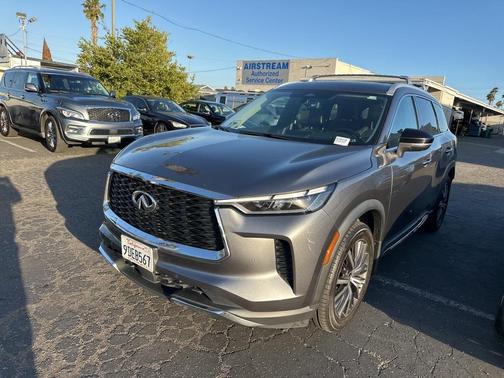 2022 INFINITI QX60 SENSORY