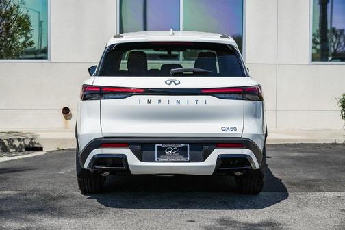 2025 INFINITI QX60 Pure