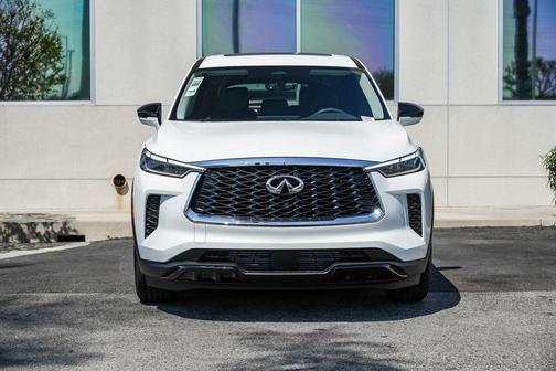 2025 INFINITI QX60 Pure