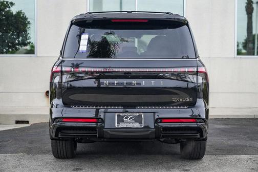 2026 INFINITI QX80 SPORT