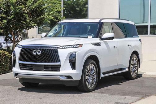 2026 INFINITI QX80 Luxe