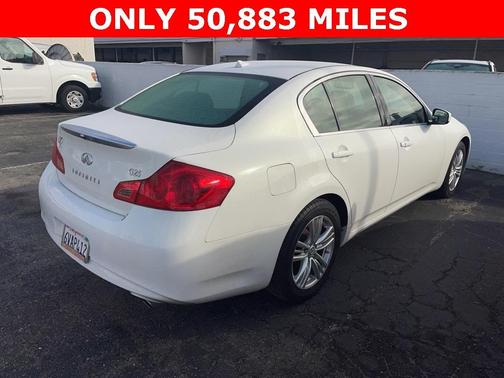 2012 INFINITI G25 Journey