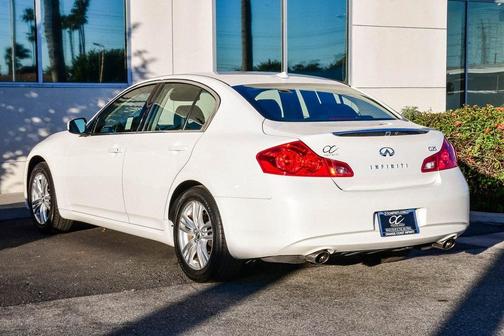 2012 INFINITI G25 Journey