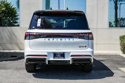 2025 INFINITI QX80 AUTOGRAPH