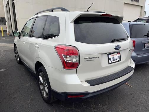 2015 Subaru Forester 2.5i Touring
