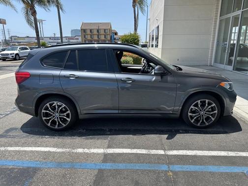 2021 BMW X1 sDrive28i