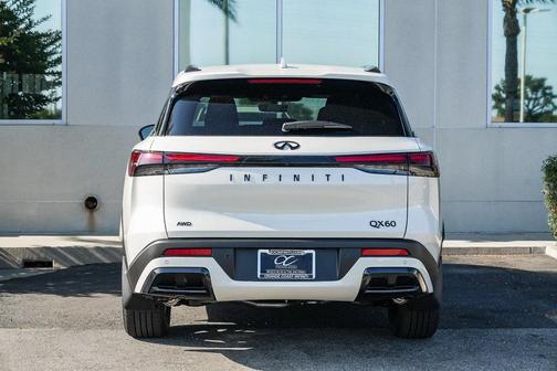 2025 INFINITI QX60 Luxe
