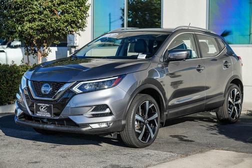 2020 Nissan Rogue Sport SL