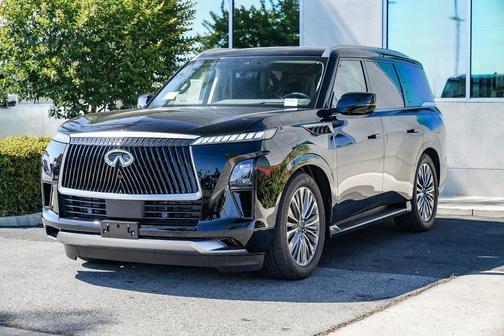 2025 INFINITI QX80 Luxe