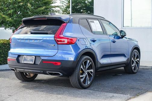 2020 Volvo XC40 T5 R-Design