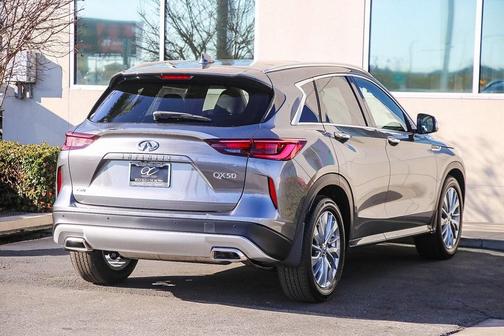 2025 INFINITI QX50 Luxe