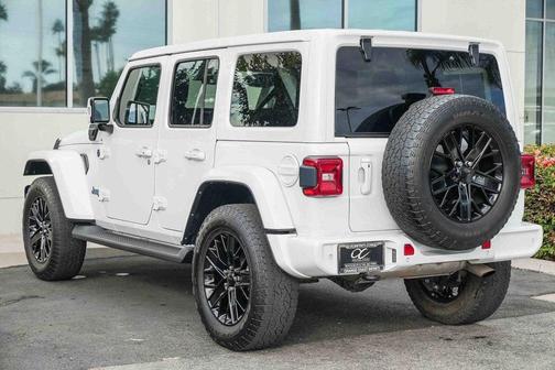2022 Jeep Wrangler Unlimited 4xe Sahara
