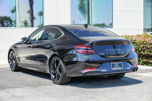 2023 Genesis G70 2.0T