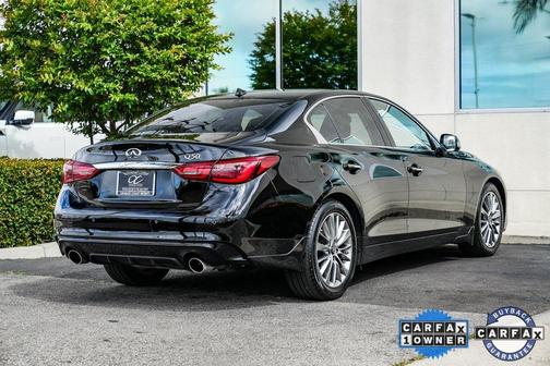 2022 INFINITI Q50 LUXE