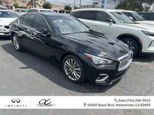 2022 INFINITI Q50 LUXE