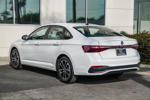 2025 Volkswagen Jetta 1.5T Sport