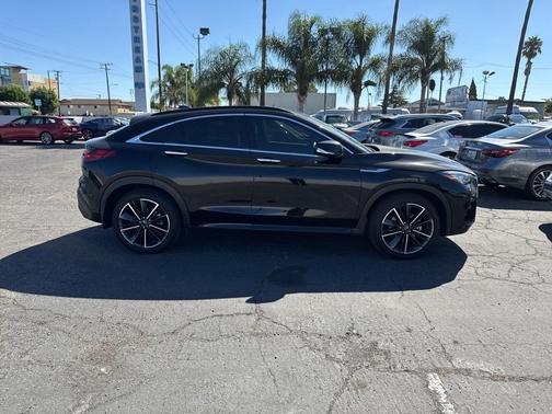 2024 INFINITI QX55 LUXE