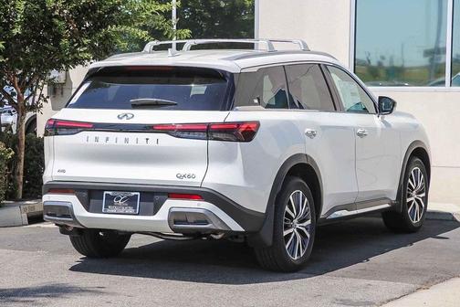 2025 INFINITI QX60 SENSORY