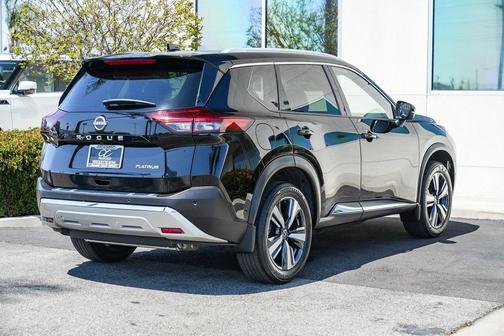 2023 Nissan Rogue Platinum