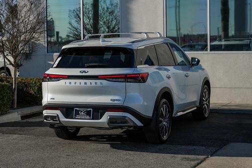 2025 INFINITI QX60 SENSORY