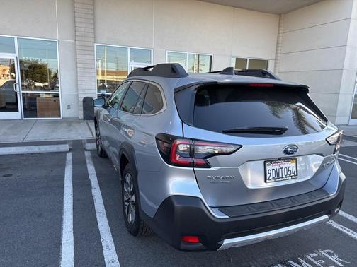 2023 Subaru Outback 2.5i Limited