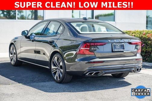 2022 Volvo S60