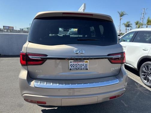 2024 INFINITI QX80 SENSORY