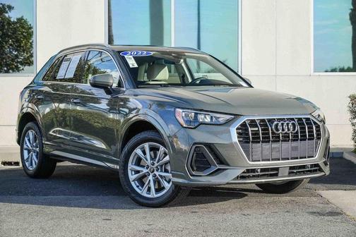 2022 Audi Q3 45 S line Premium