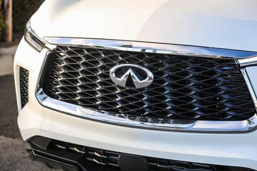 2025 INFINITI QX60 Pure