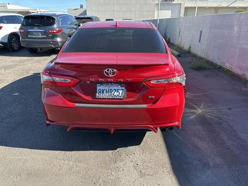 2019 Toyota Camry SE