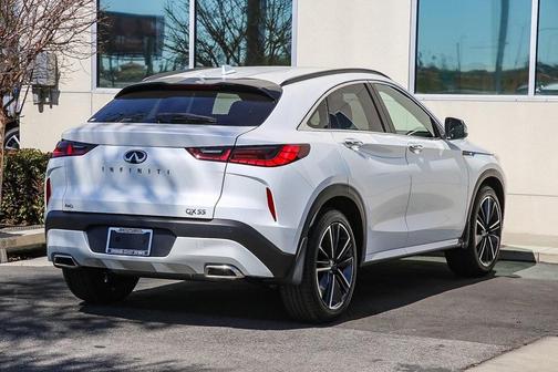 2025 INFINITI QX55 ESSENTIAL