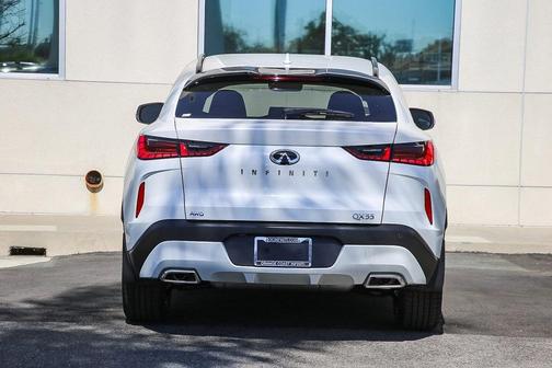 2025 INFINITI QX55 ESSENTIAL