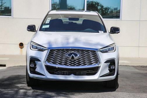 2025 INFINITI QX55 ESSENTIAL