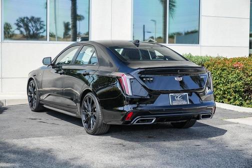 2022 Cadillac CT4 Sport