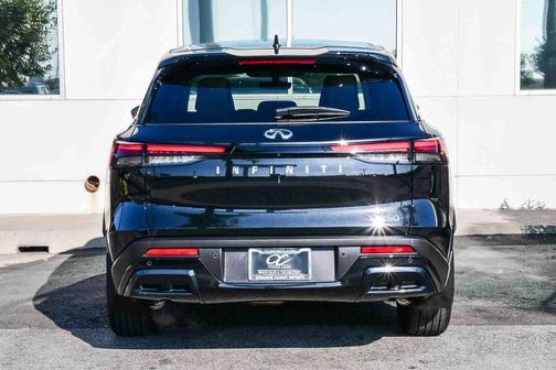 2025 INFINITI QX60 Pure