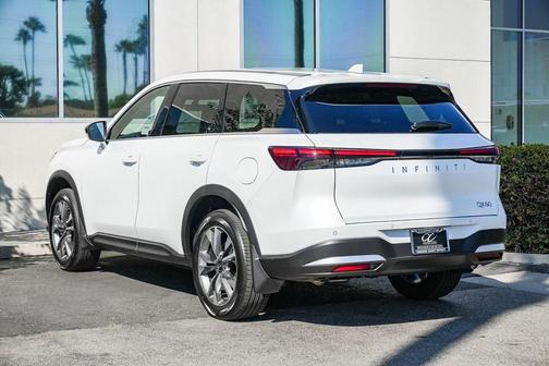 2026 INFINITI QX60 Pure