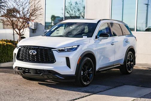 2025 INFINITI QX60 Luxe