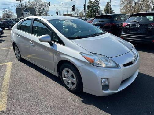 2010 Toyota Prius III