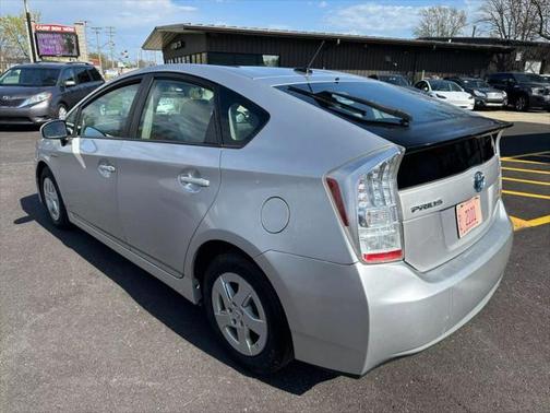 2010 Toyota Prius III