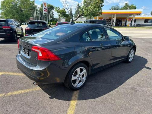 2013 Volvo S60 T5