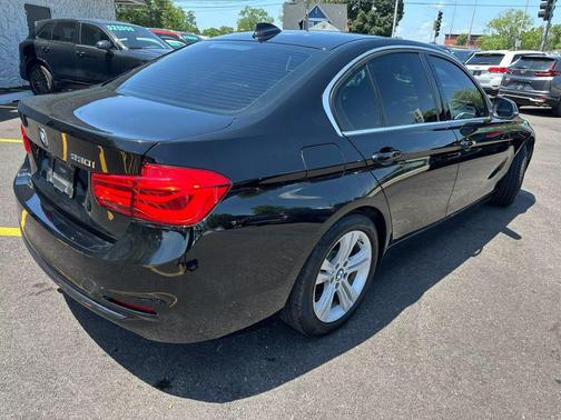 2018 BMW 330 330i Sedan 4D