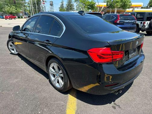 2018 BMW 330 330i Sedan 4D