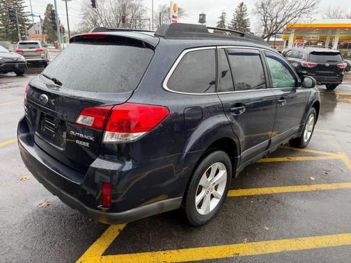 2013 Subaru Outback 2.5i Premium