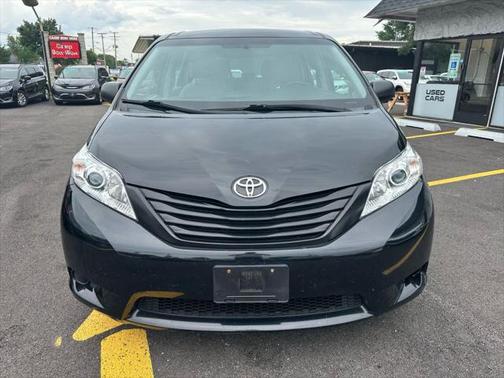 2015 Toyota Sienna L