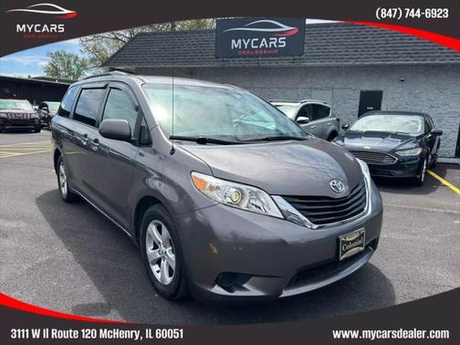 2013 Toyota Sienna LE